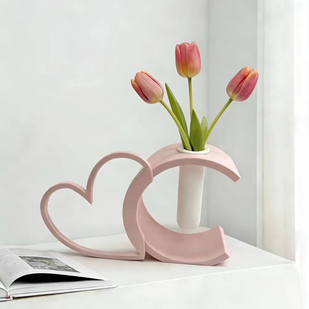 Heart & C-Shaped Flower Vase
