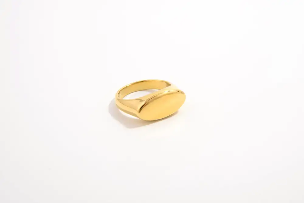 Delicate-Detail Minimal Everyday Fashion Ring