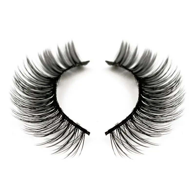 Soft Focus Faux Lashes