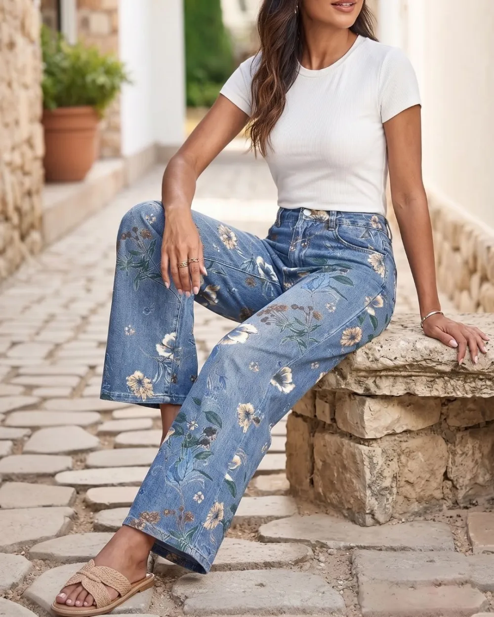 Floral-Stitch Mid-Rise Straight Jeans