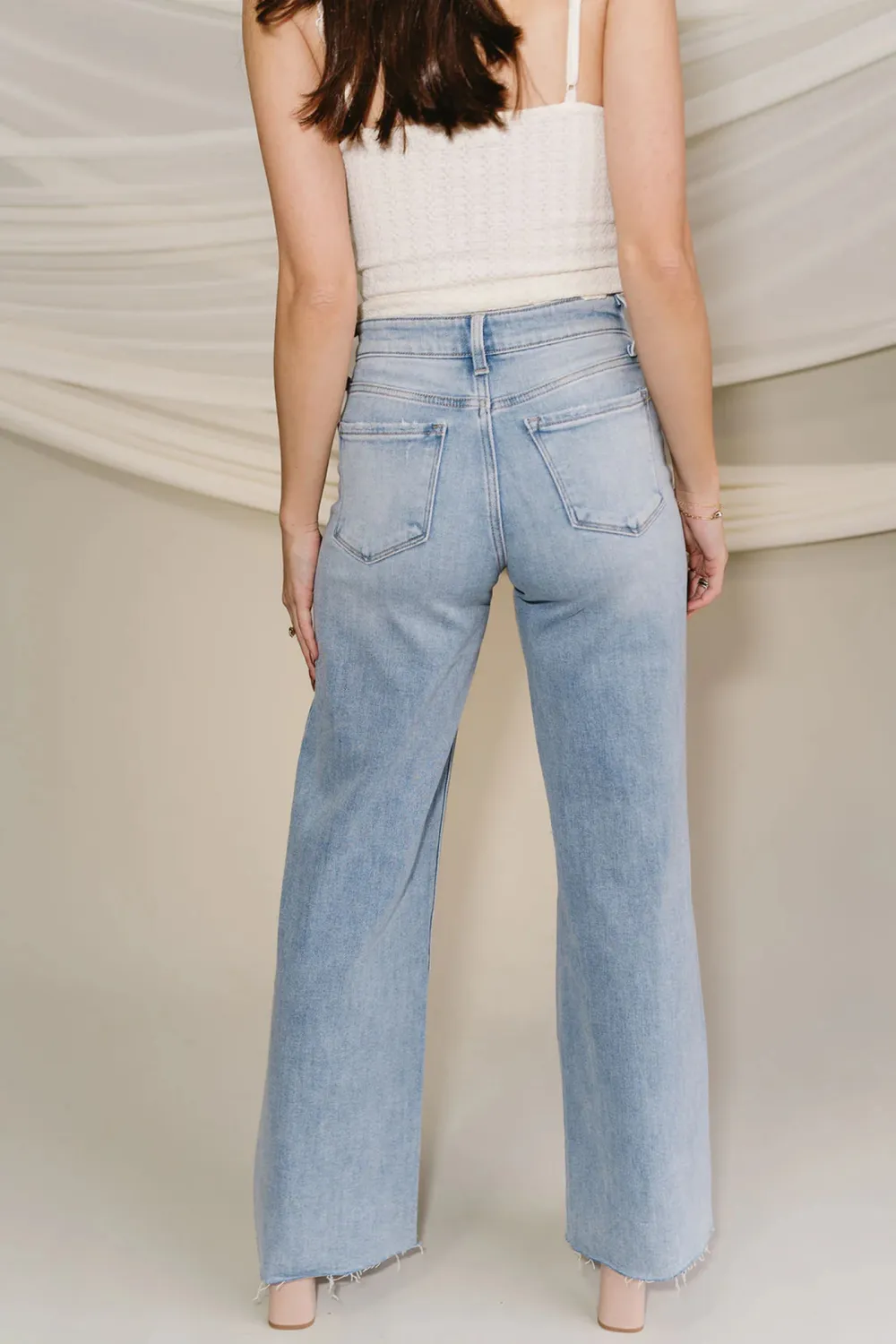 Distressed Detail Jeans With Pockets