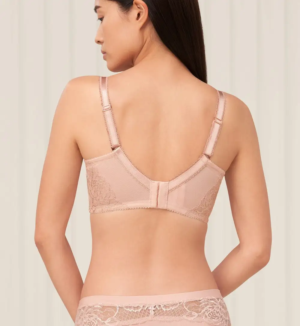 Women's Minimal Non-Wired Padded Lace Molded Lightweight Bra