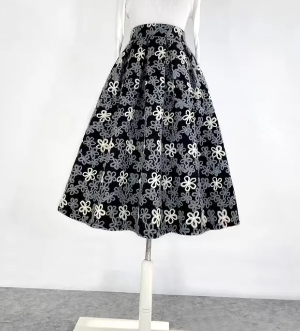 Roomy Wardrobe Embroidered High Waist Skirt