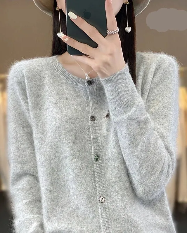 Classic Mink-Cashmere Cashmere Button-Front Crew-Neck Cardigan