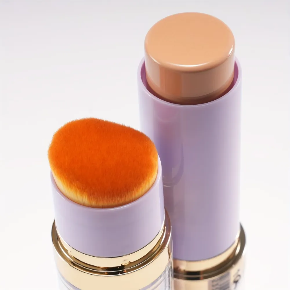 Dual-Ended Concealer with Brush