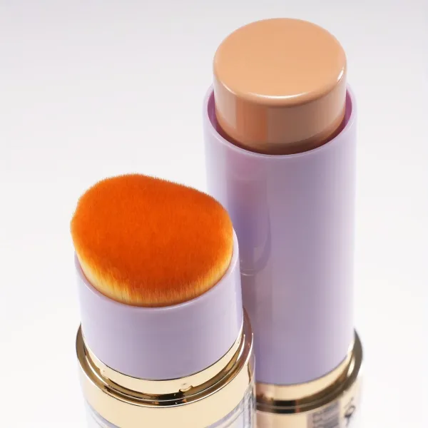 Dual-Ended Concealer with Brush