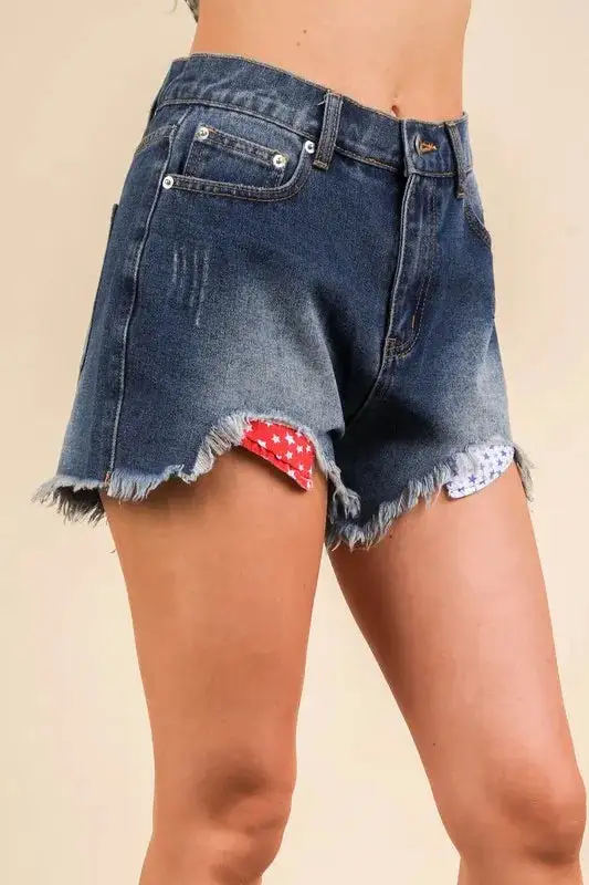 Classic Pocket Detail Shorts