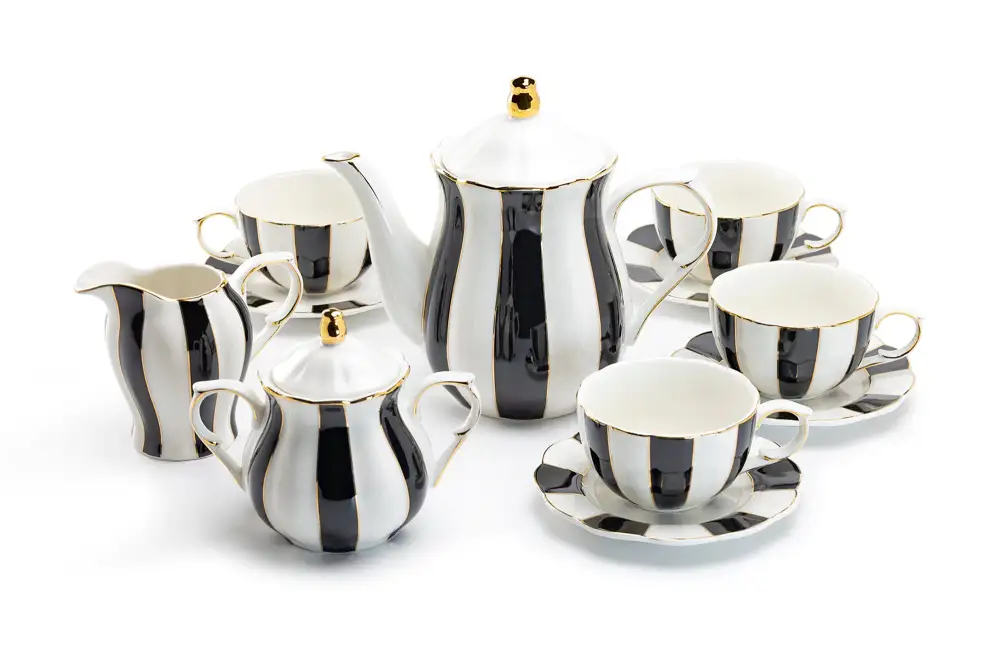 Scalloped Porcelain Tea Set