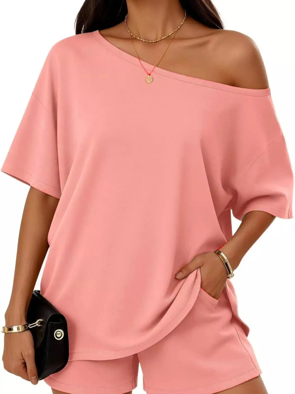 Easygoing Refined Pocketed Top and Shorts Matching Set