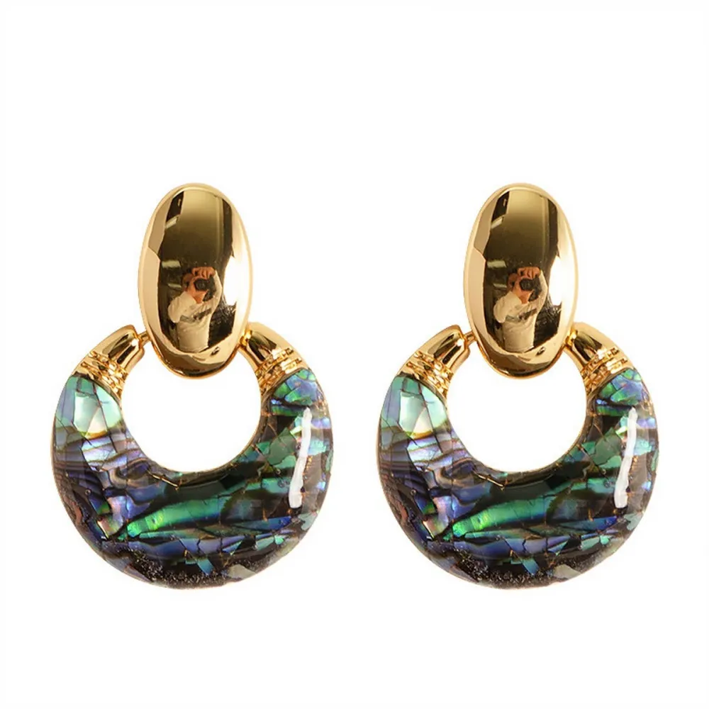Shell Vintage Earrings