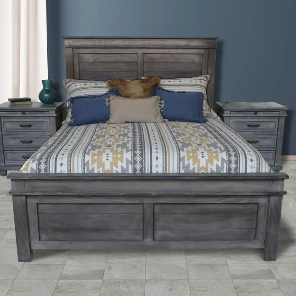 Classic Balanced Reversible Quilted Quilt Set