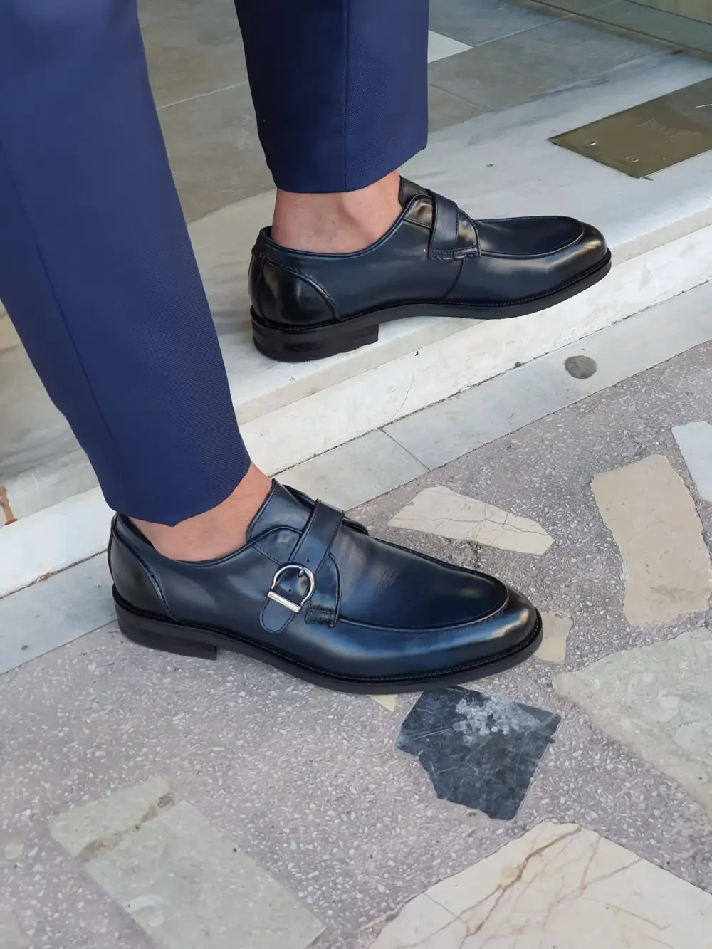 Everyday Classic Buckle Loafers