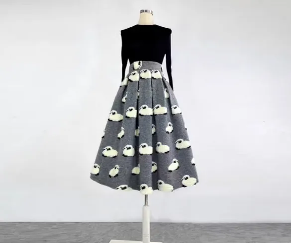 Versatile Simple Everyday Casual Wool Skirt