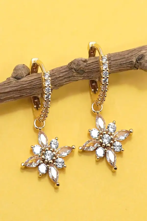 Sparkling Flower Hoop Drop arrings