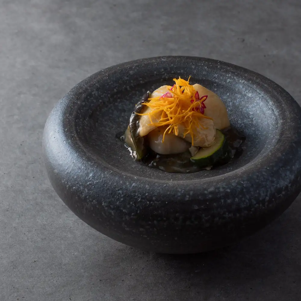 Raised Dinner Plate