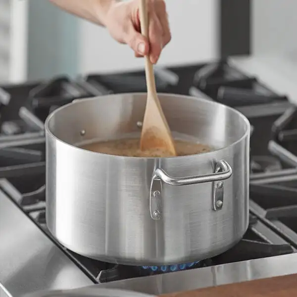 Compact Aluminum Sauce Pot