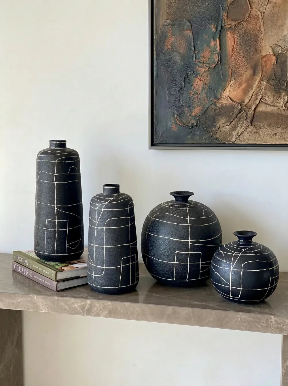 Dune Obsidian Vase Black Small