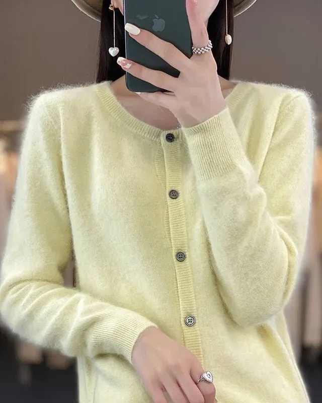 Classic Mink-Cashmere Cashmere Button-Front Crew-Neck Cardigan