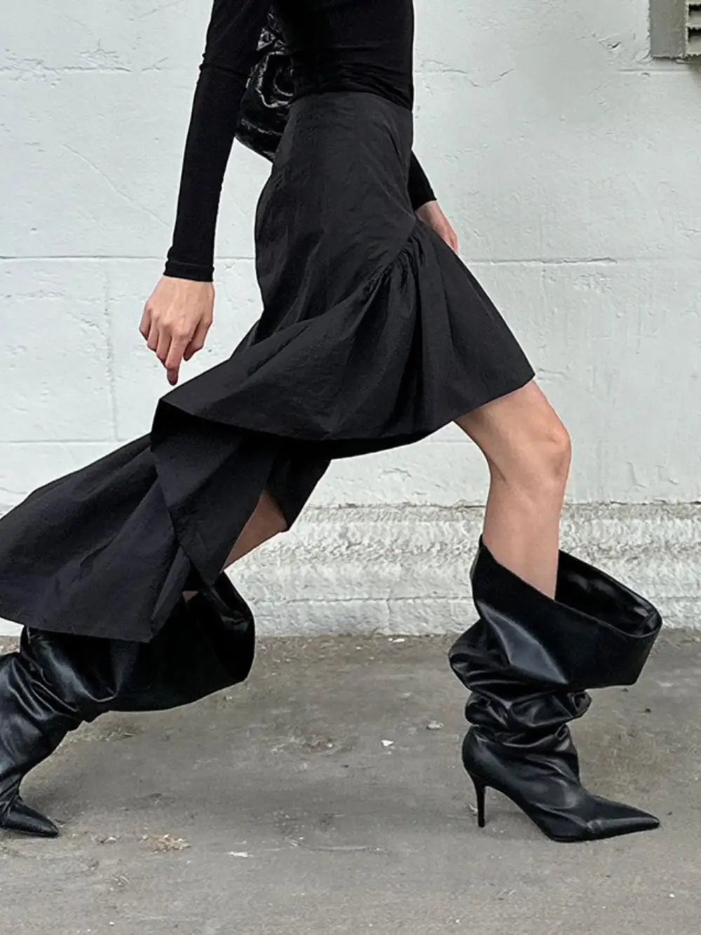 Asymmetrical Ruffle Hem Midi Skirt