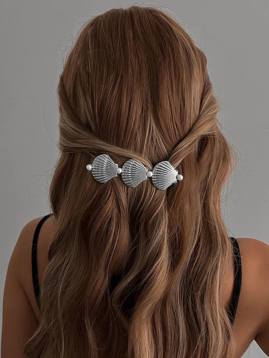 Heidi Shell Pearl Hair Clip