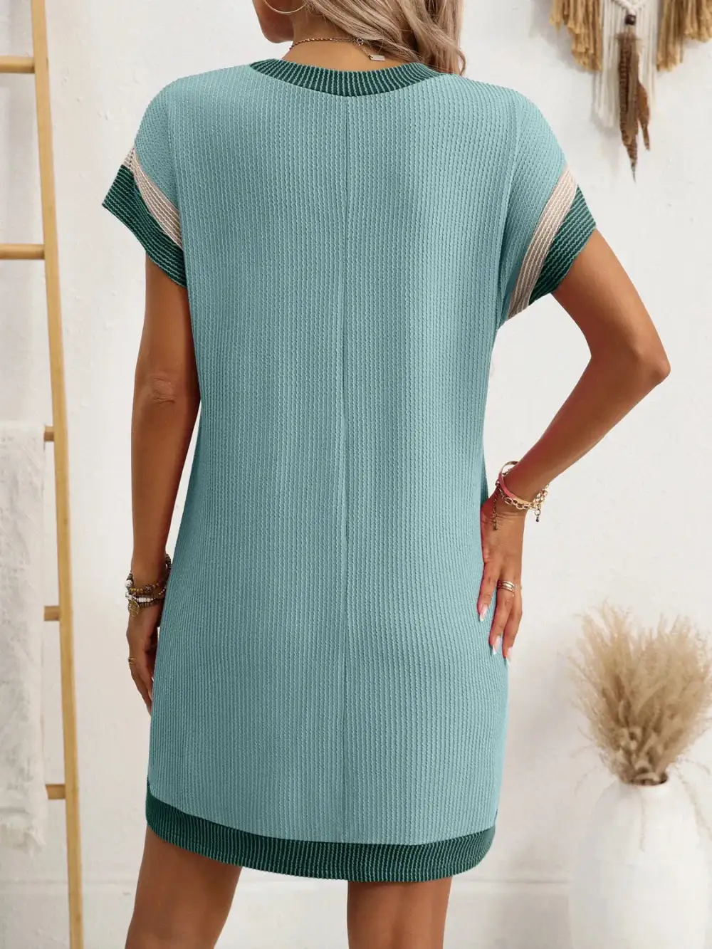 Round-Neck Short-Sleeve Mini Dress