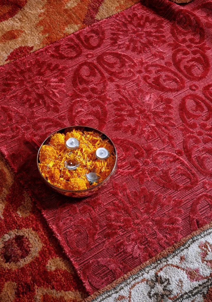 Handwoven Contemporary Wool Viscose Area Rug