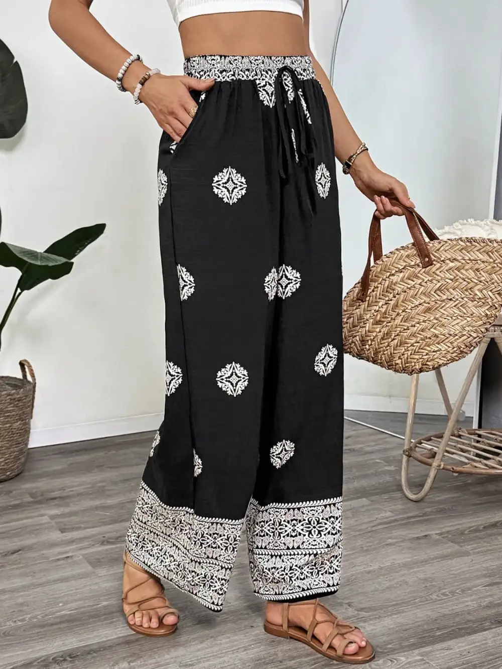 Wide Leg Printed Tie Waist Pocketed Pants