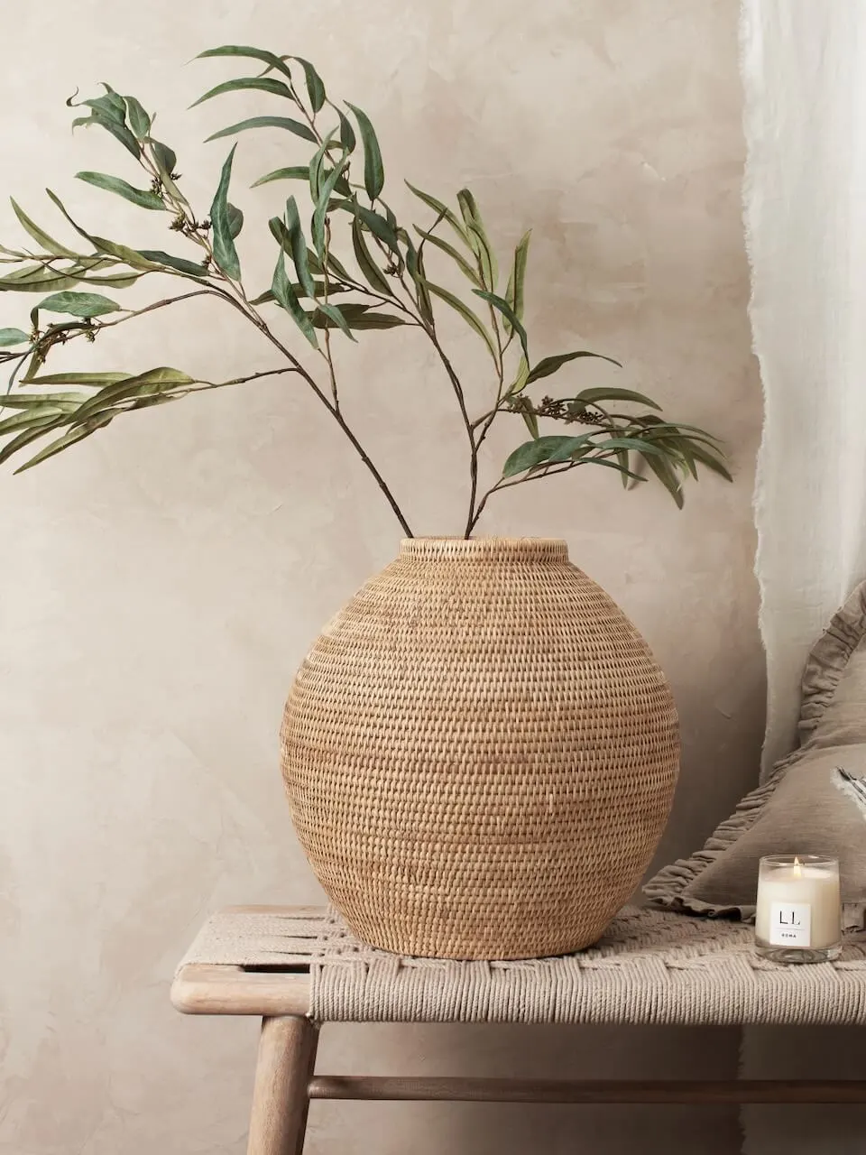 Classic Woven Rattan Round Decorative Table Vase