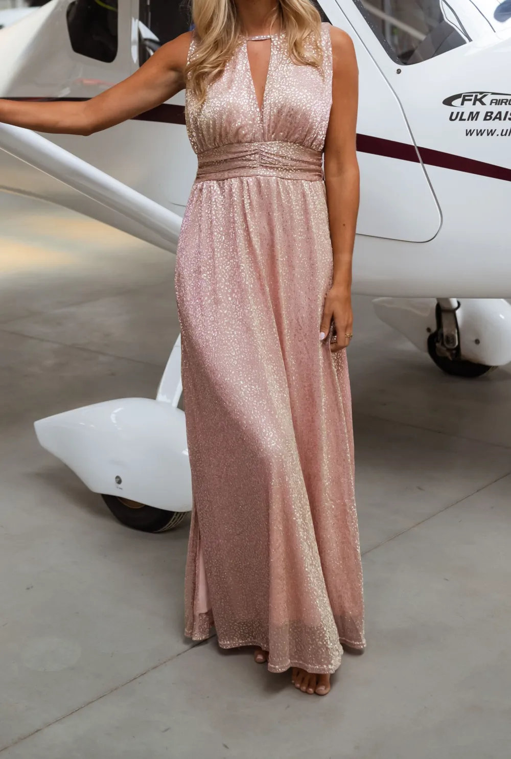 V Neck Cinched Waist Maxi Dress