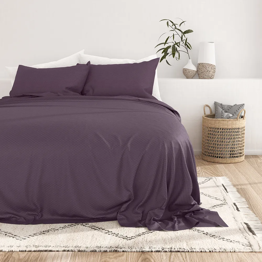 Checkered Embossed Sheet Set