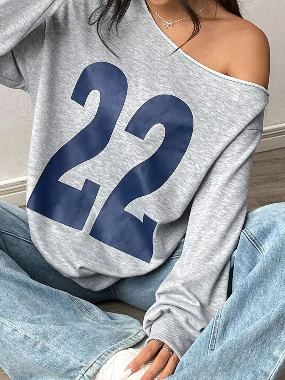 Gray Number 22 Drop Shoulder Sweatshirt
