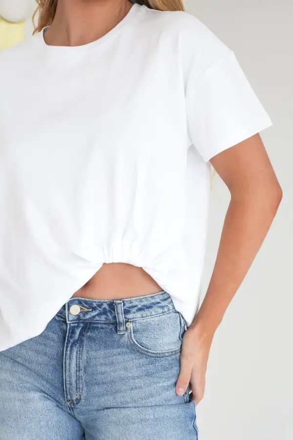 Short Sleeve Relaxed Fit Leisure Casual Tee