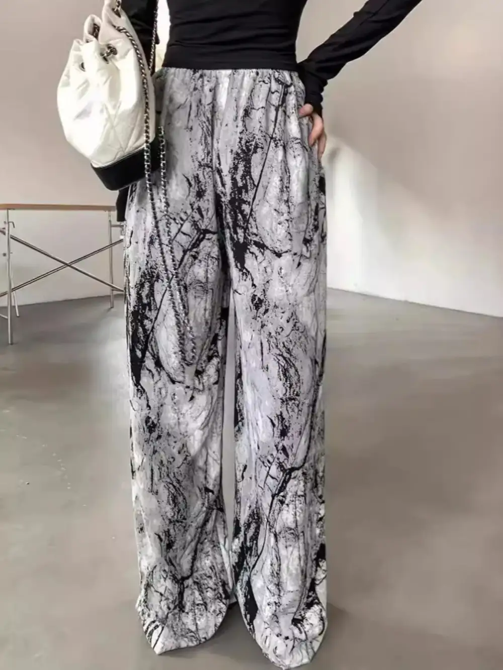 Abstract Print Wide Leg Casual Pants