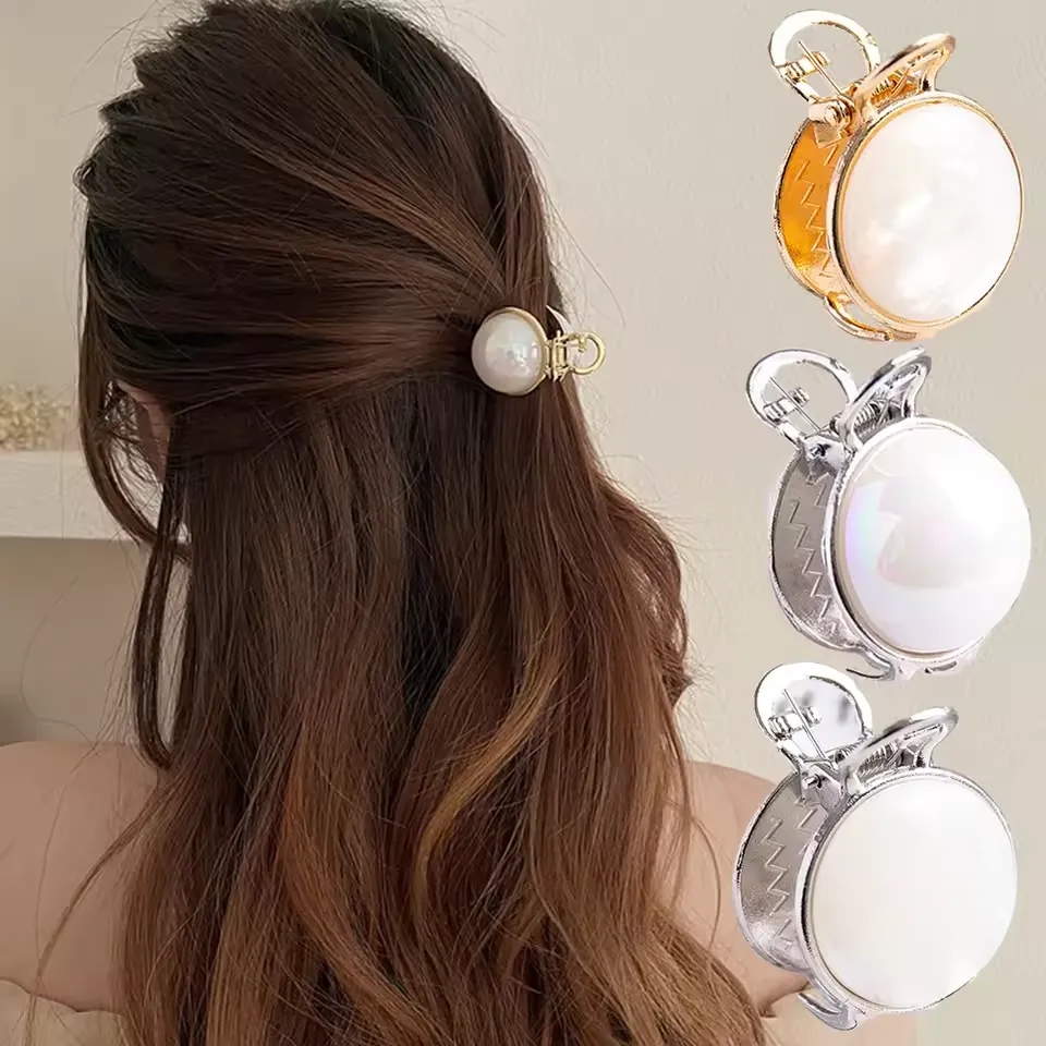 Elegant Round Pearl Hair Claw