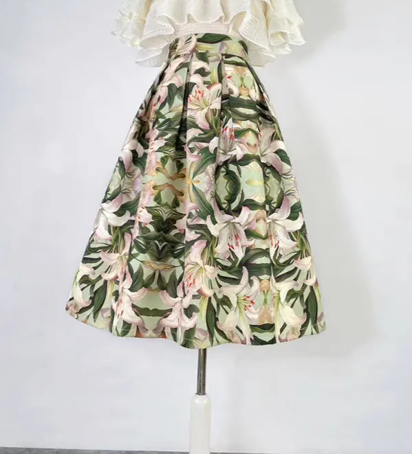 Versatile Neat Embroidered High Waist Skirt