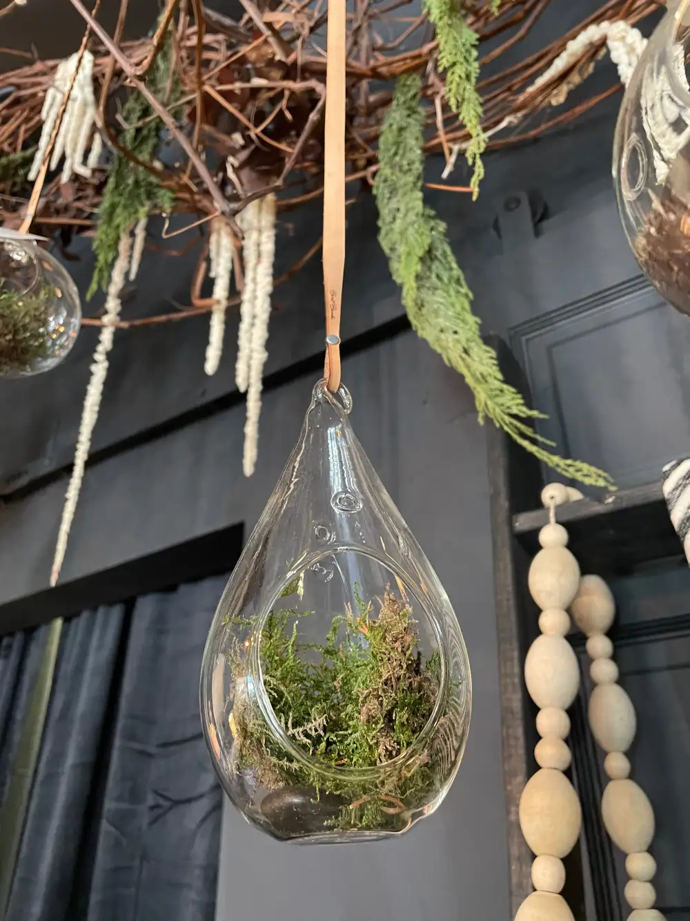Soft Ambient Home Decoration Drip Vase