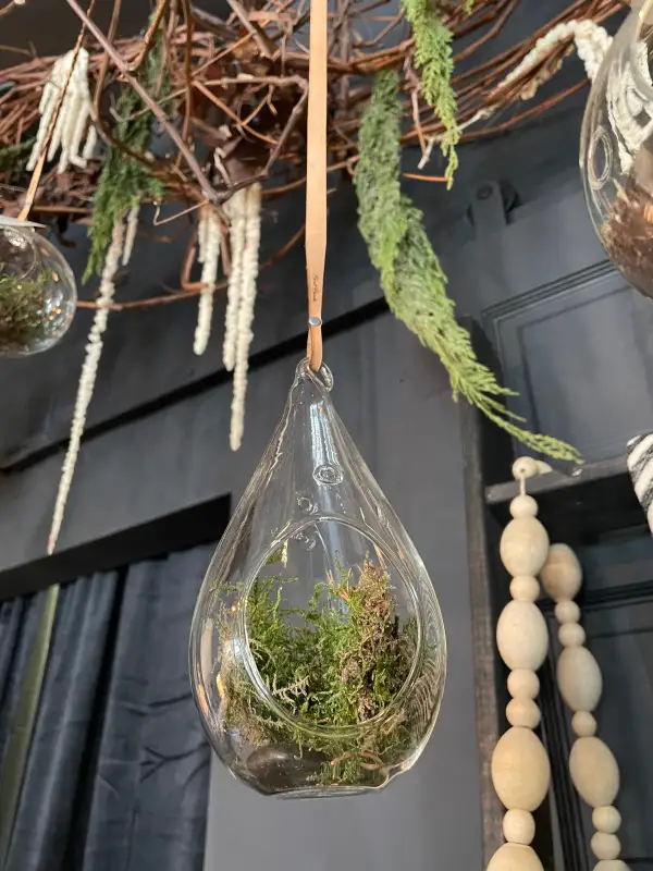 Soft Ambient Home Decoration Drip Vase