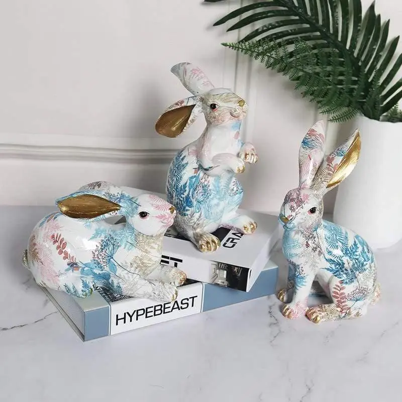 Dimensional Abstract Accent Decor