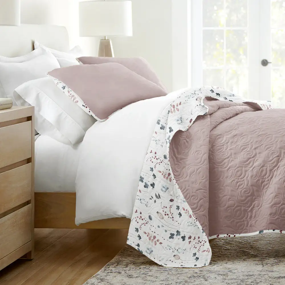 Poppy Bloom Reversible Quilted Coverlet Set
