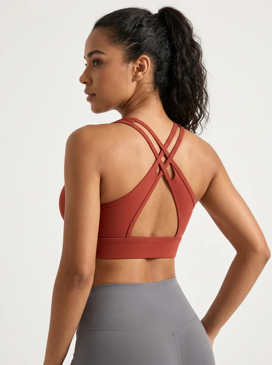 Women's Solid Color Strappy Cross Back Sports Bra