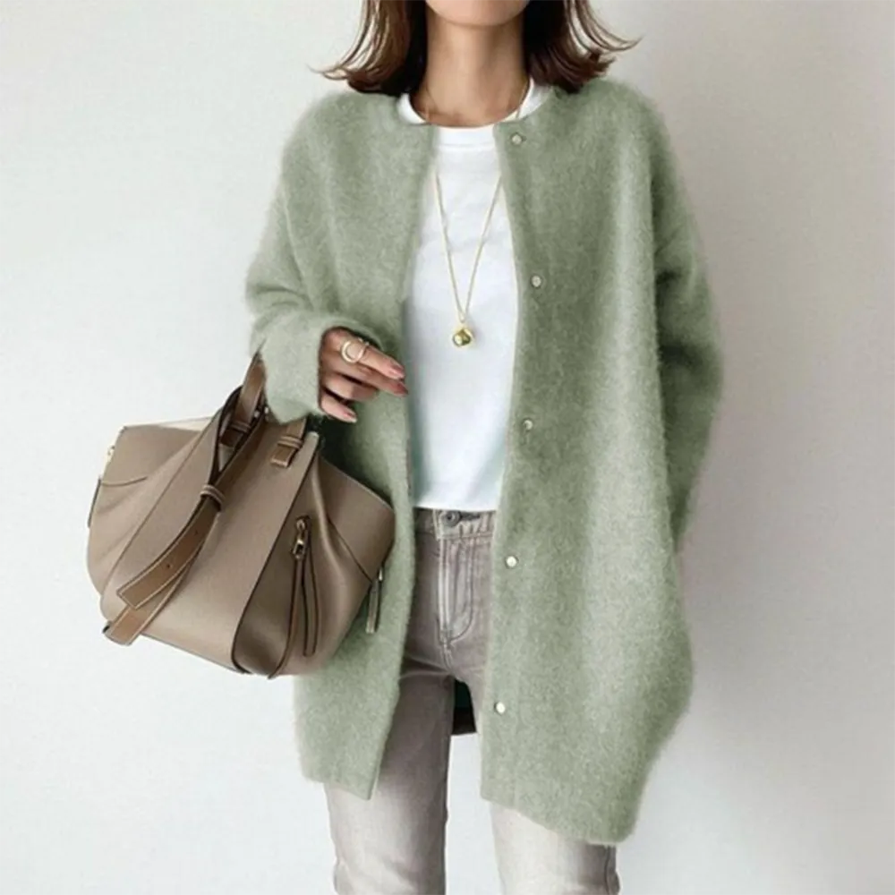 Clean Versatile Cardigan