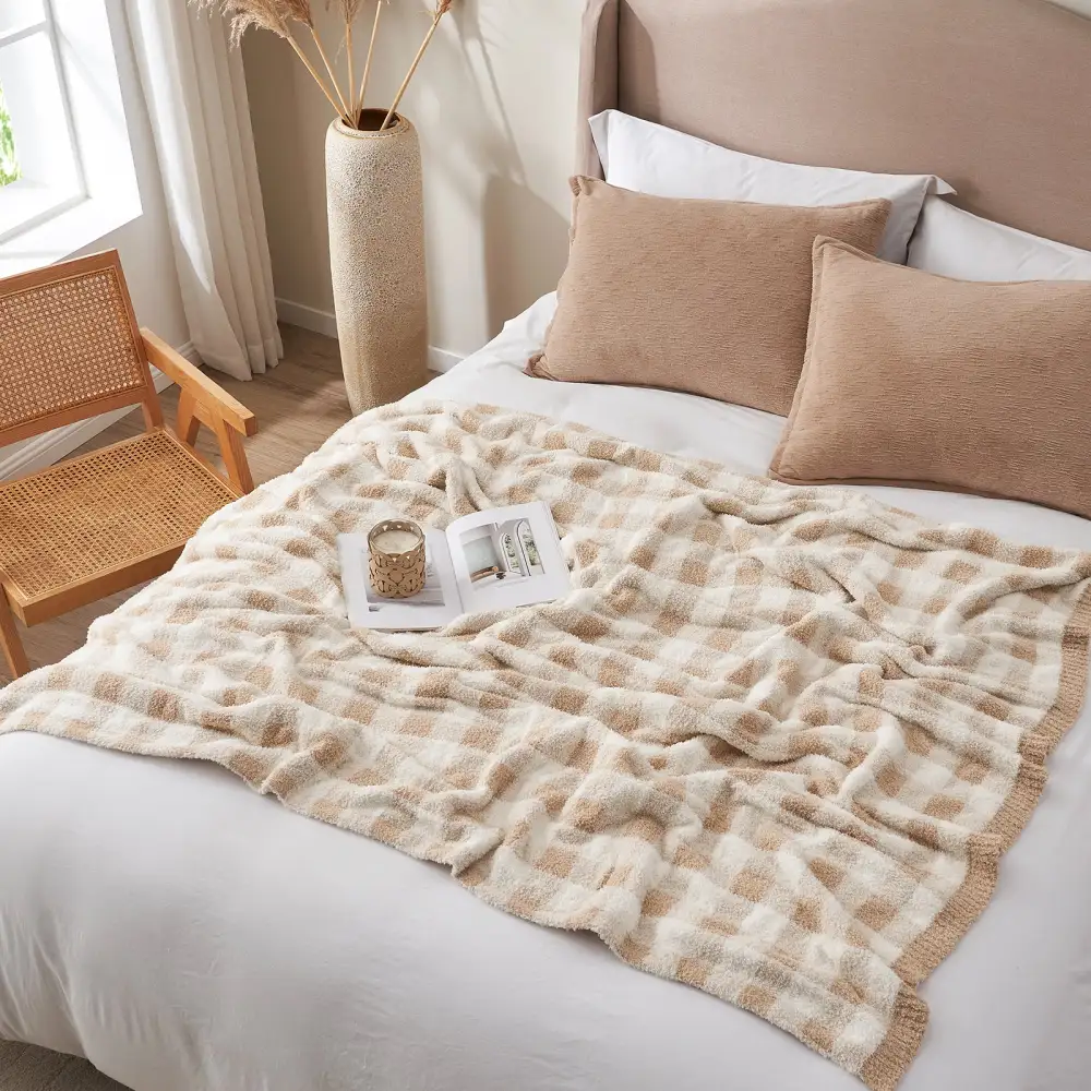 Cozy Plaid Blanket