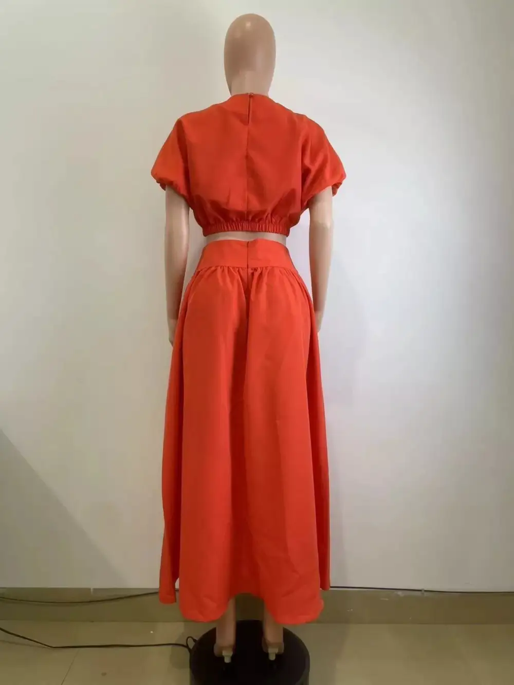 Polished Short Sleeve Crop Top And Skirt Set