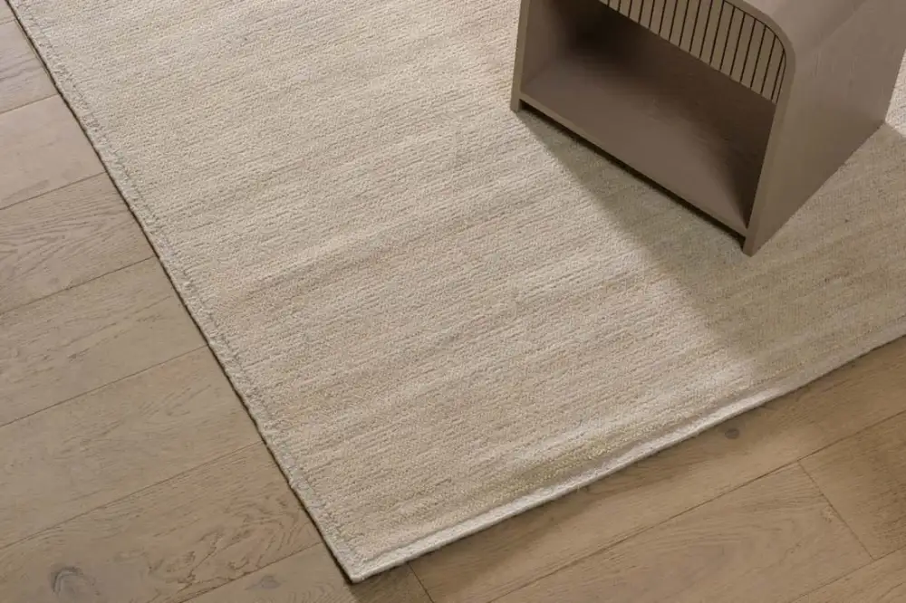 Wool Bordered Contemporary Tailored Area Rug