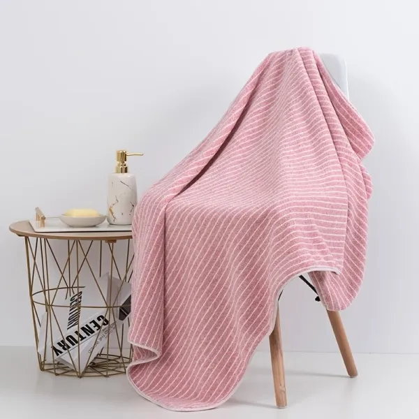 Absorbent Striped Bath Towel