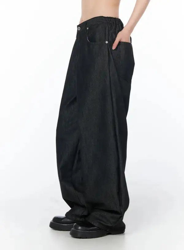 Non-Fade Wide Leg Jeans