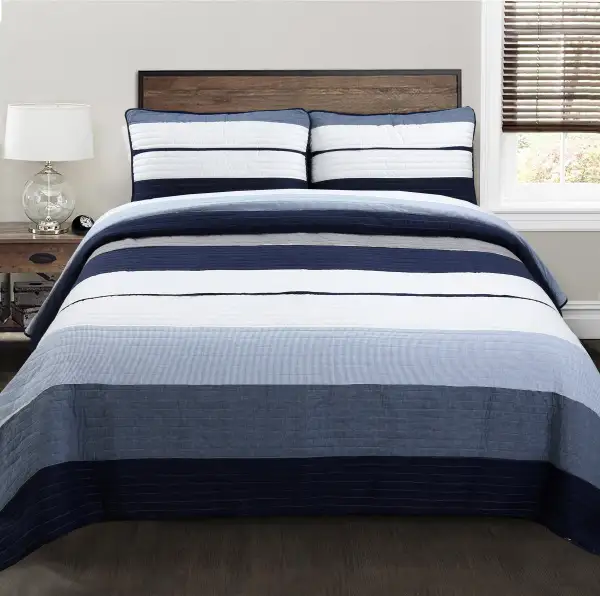 Classic Cotton Striped Patchwork Reversible Quilt Bedding Set