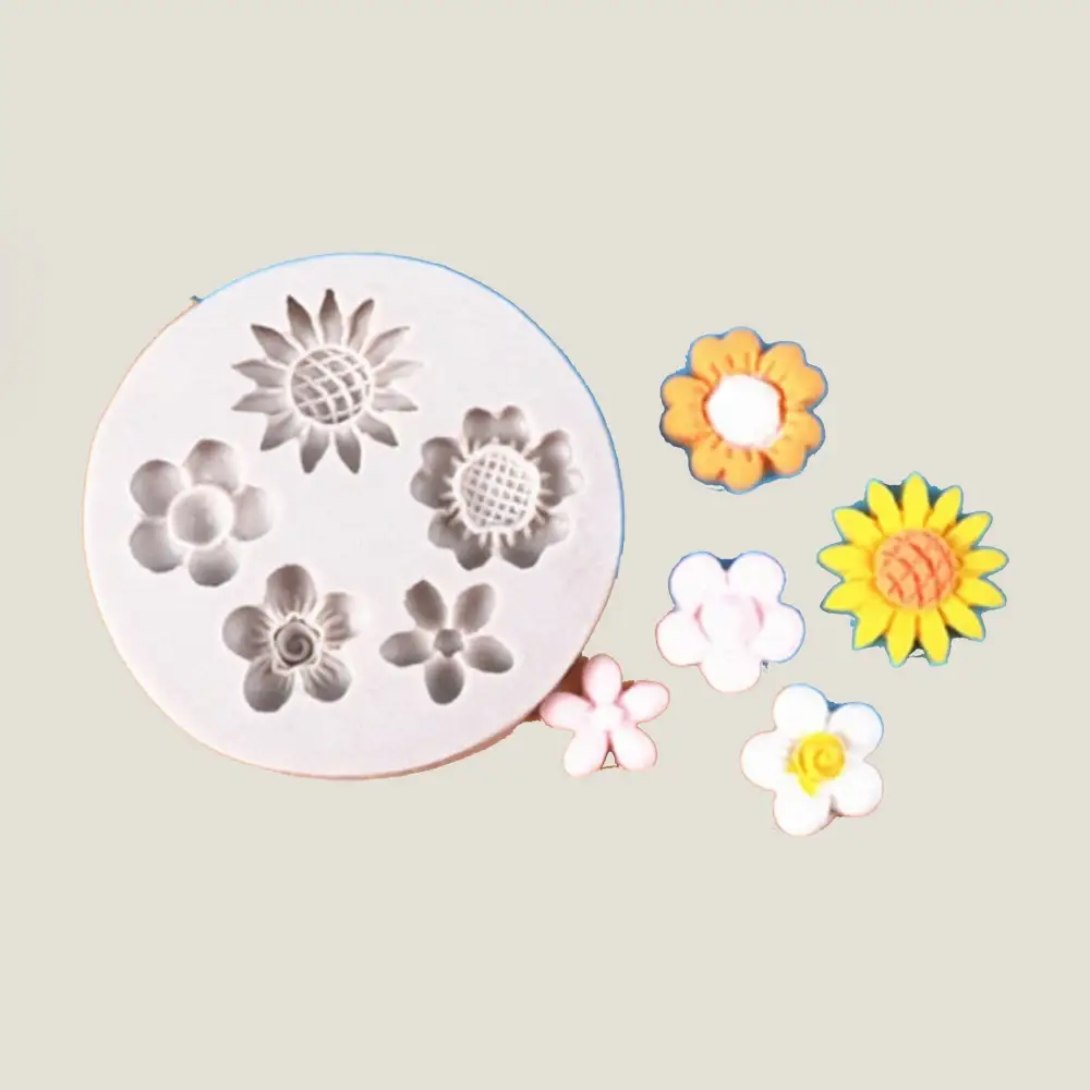 Floral Silicone Baking Mold
