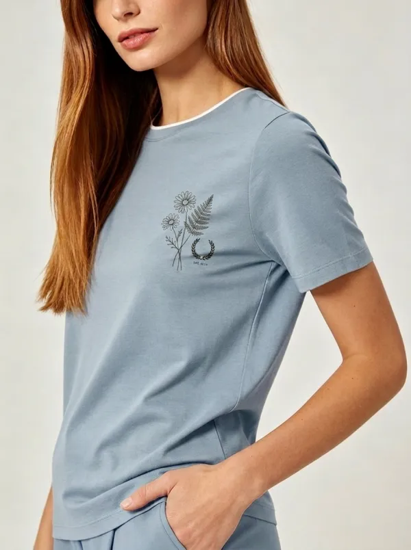 Women's Botanical Nature Lover Daisy Fern Printed T-shirt