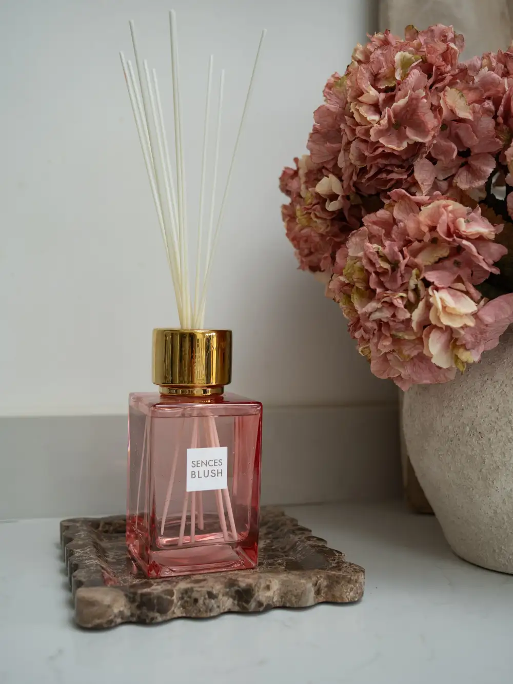 Sences Reed Diffuser Scalloped Marble Tray